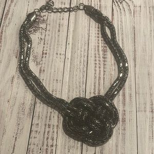 Women’s Knot Necklace